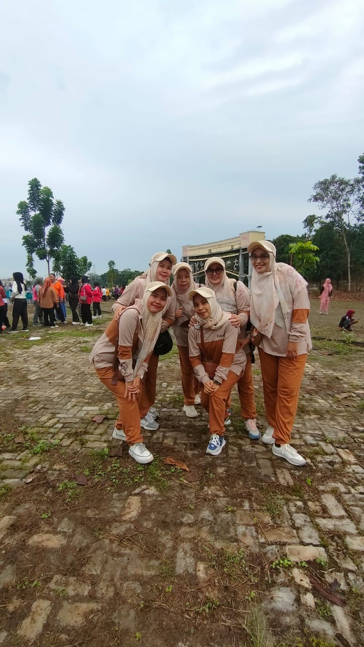 $rows[judul]